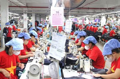 Phát động phong trào thi đua thực hiện mục tiêu tăng trưởng GRDP Đà Nẵng đạt từ 11% trở lên