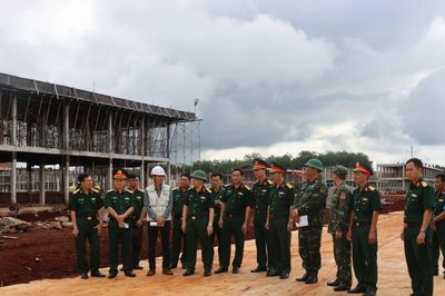 Quân đoàn 34 cử 150 cán bộ, chiến sĩ tham gia xây dựng 2 trường nội trú liên cấp ở khu vực biên giới