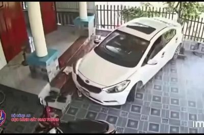 Cảnh báo: Nhiều vụ xe mất lái bắt nguồn từ những lỗi rất phổ biến