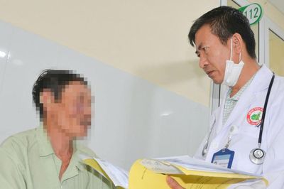 4 người trong một gia đình ở Lâm Đồng nhập viện sau khi ăn nấm rừng