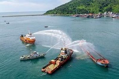 Tập huấn về kỹ năng ứng phó sự cố hóa chất độc, xạ và môi trường