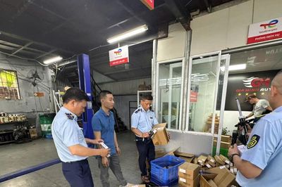 Hà Nội: Phát hiện hơn 800 phụ tùng ô tô có dấu hiệu giả mạo nhãn hiệu PEUGEOT và nhiều vi phạm trên môi trường thương mại điện tử