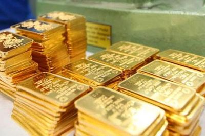 Giá vàng tiếp tục giảm