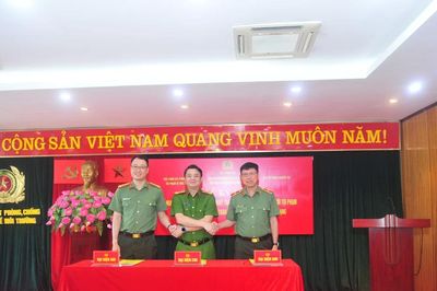 Phối hợp đấu tranh vi phạm an toàn thực phẩm trên không gian mạng