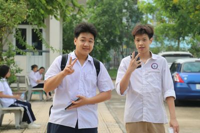 Gần 7.500 thí sinh tranh suất vào lớp 10 Chuyên Sư phạm