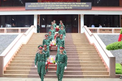 Đắk Lắk đón 27 hài cốt liệt sĩ từ Campuchia trở về đất mẹ