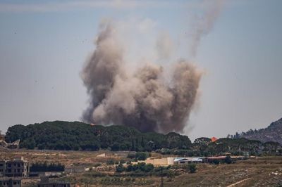 Israel tiếp tục tấn công, Hezbollah bác kế hoạch ngừng bắn