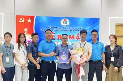 Công đoàn xã Phú Xuyên kết nạp 144 đoàn viên tại Khu công nghiệp Hanssip