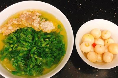 Loại hoa mùa hè được ví như 'thuốc ngủ tự nhiên', đem xào hay nấu đều thành món ngon nức tiếng