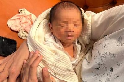 Bé gái sơ sinh bị bỏ rơi trong một công trình xây dựng