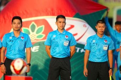 Trọng tài Malaysia bắt trận Thể Công Viettel - Công an Hà Nội