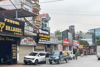 Quyết liệt tháo gỡ điểm 'nghẽn' trật tự đô thị, giữ hè thông đường thoáng