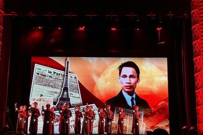 Ấn tượng chương trình nghệ thuật 'Hồ Chí Minh - Nguồn sáng dẫn đường'