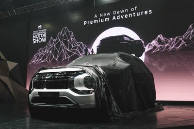 Mitsubishi Outlander PHEV 2026 xuất hiện, liệu có đến Việt Nam?