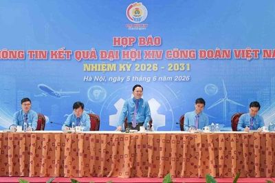 Tăng ngày nghỉ lễ phòng ngừa căng thẳng, kiệt sức trong lực lượng lao động