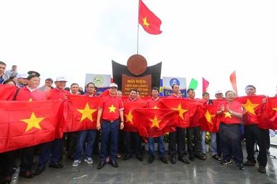 Vẹn nguyên cảm xúc ngày đầu