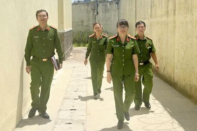 Lãnh đạo Công an TP Đà Nẵng kiểm tra công tác quản lý giam giữ, hỗ trợ tư pháp tại Phân trại tạm giam Hòa Khánh