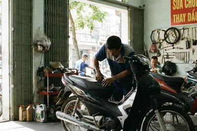 Dịch vụ chăm sóc xe tăng doanh thu nhờ làn sóng người dùng xăng E10