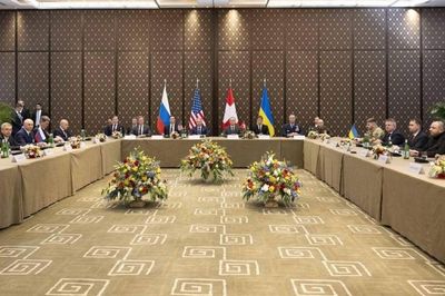 Xung đột Ukraine: Nga khẳng định sẵn sàng ký thỏa thuận hòa bình, nói đối thoại với Mỹ rơi vào 'vòng luẩn quẩn'