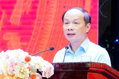 Để không bị động trước 'bão' thông tin trên không gian mạng