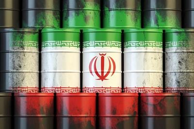 Xuất khẩu dầu mỏ của Iran giảm xuống mức thấp nhất trong 6 năm