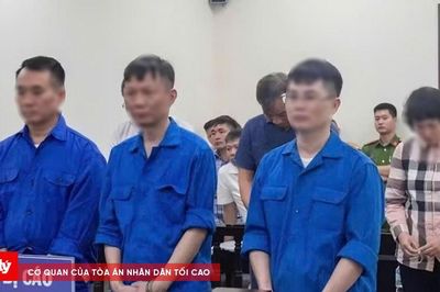Mở lại phiên tòa xét xử nhóm cựu cán bộ phường nhận tiền làm ngơ vi phạm xây dựng