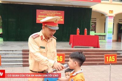 Lào Cai tăng cường tuyên truyền pháp luật và trang bị kỹ năng an toàn cho học sinh