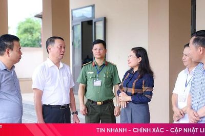 Chủ tịch UBND tỉnh Hà Tĩnh kiểm tra công tác chuẩn bị Kỳ thi tốt nghiệp THPT năm 2026
