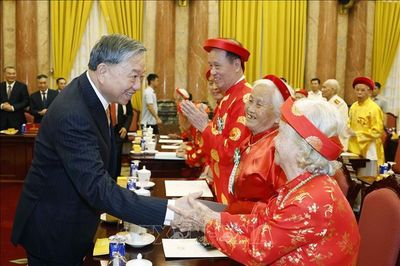 Tổng Bí thư, Chủ tịch nước Tô Lâm: Khơi dậy tinh thần 'Tuổi cao - Gương sáng' trong giai đoạn phát triển mới