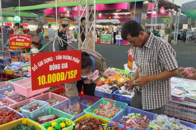 Khai mạc Hội chợ Thương mại quốc tế Tịnh Biên - An Giang