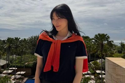 Người mẫu Jin Jung Sun lần đầu khoe con gái sau khi sinh, nhận 'cơn mưa' lời chúc từ đồng nghiệp