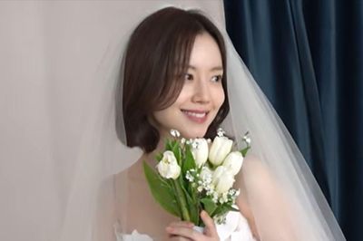 Moon Chae Won khoe loạt khoảnh khắc hậu trường buổi chụp ảnh cưới, nhan sắc cô dâu gây chú ý