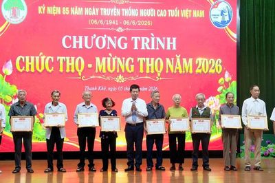 Phường Thanh Khê mừng thọ 120 người cao tuổi