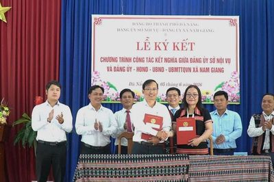 Sở Nội vụ Đà Nẵng kết nghĩa với xã Nam Giang, hỗ trợ phát triển toàn diện