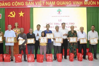 Xã Công Hải họp mặt kỷ niệm 85 năm Ngày truyền thống Người cao tuổi Việt Nam