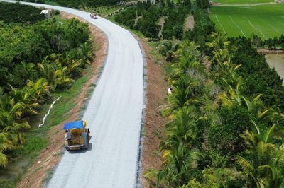 Đồng Tháp: Gấp rút thi công đường kết nối qua bến phà An Phong