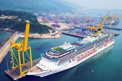 Hoàn thiện thể chế, chính sách thúc đẩy phát triển kinh tế biển bền vững