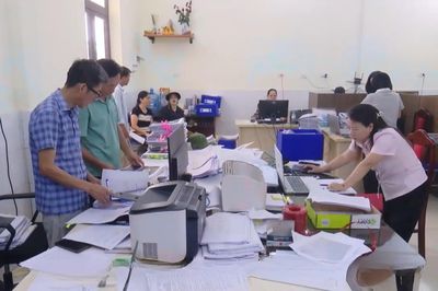 Xã Hồng Vân dồn lực hoàn thiện phương án chi trả GPMB dự án KĐT thể thao