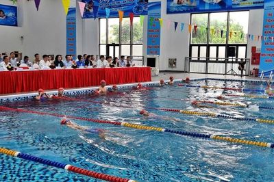 Phát động tập luyện bơi, phòng, chống đuối nước cho trẻ em Hà Nội