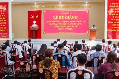 91 học viên hoàn thành lớp bồi dưỡng cán bộ Mặt trận và đoàn thể cấp xã