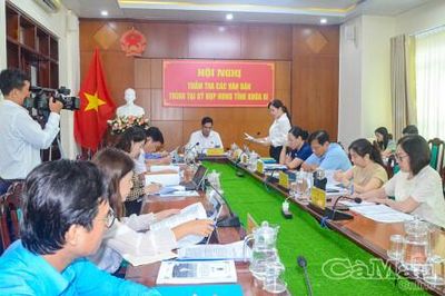 Thẩm tra dự thảo Nghị quyết thành lập 13 phường