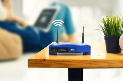 Mạng Wi-Fi chậm đừng vội đổ lỗi nhà mạng: Đây là 3 mẹo cài đặt giúp tín hiệu mạnh hơn mà không lo tốn tiền