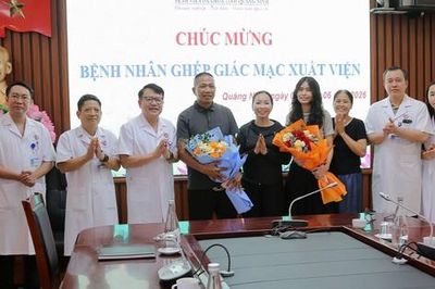 Tìm lại ánh sáng sau hơn một thập kỷ mòn mỏi chờ đợi