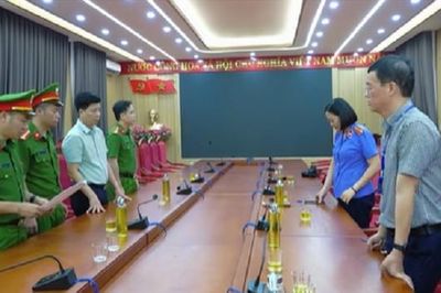 Lào Cai: Bắt thêm Phó Chủ tịch xã và Giám đốc doanh nghiệp trong vụ bờ kè sông Hồng gãy đổ sau bão Yagi