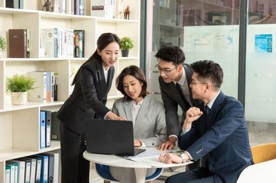 Ba chất keo vô hình giúp nhân sự không muốn rời đi