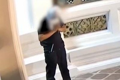 Đọc 'thần chú tàng hình' vẫn bị bắt vì trộm tiền công đức tại Thái Lan