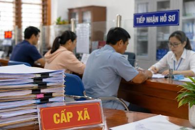 4 nhóm cán bộ cấp xã không thuộc diện hưởng chế độ tinh giản