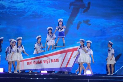 Biển Việt Nam - Hành trình không gian xanh