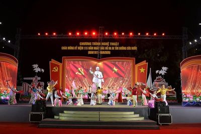 Đặc sắc chương trình nghệ thuật 'Người đi tìm hình của nước'