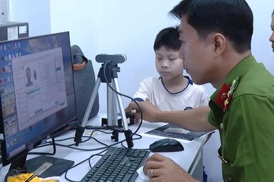 [Video] Cảnh báo thủ đoạn lừa đảo đăng ký tài khoản định danh điện tử cho trẻ em
